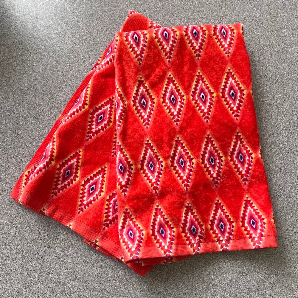 NWOT Opalhouse Geometric Hand Towel